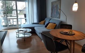 Haus Seeblick Apartments mit PKW-Stellplatz am Haus